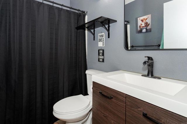32599 Strigel Court, Temecula, CA 92592
