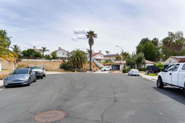 32599 Strigel Court, Temecula, CA 92592