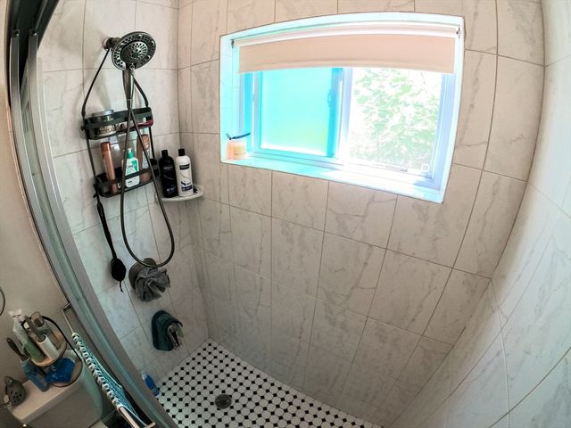 45.5 Aborn St. 2, Peabody, MA 01960