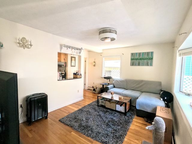 45.5 Aborn St. 2, Peabody, MA 01960