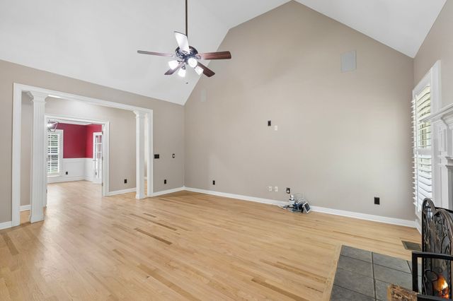 3422 Red Oak Trl, Murfreesboro, TN 37130