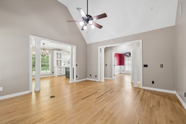 3422 Red Oak Trl, Murfreesboro, TN 37130