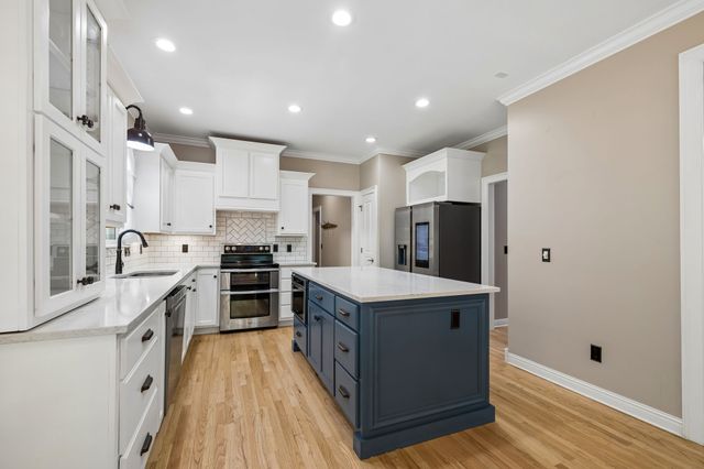 3422 Red Oak Trl, Murfreesboro, TN 37130