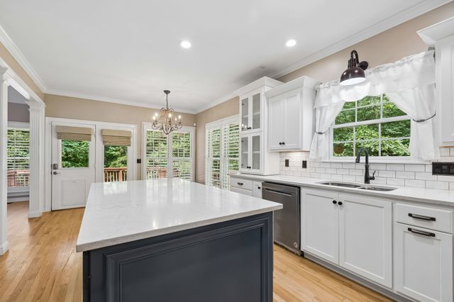 3422 Red Oak Trl, Murfreesboro, TN 37130