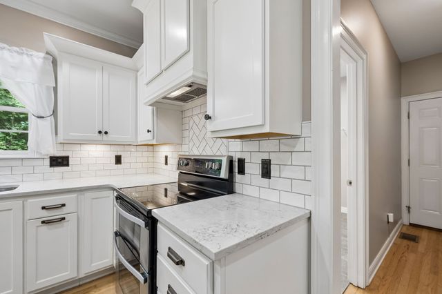 3422 Red Oak Trl, Murfreesboro, TN 37130