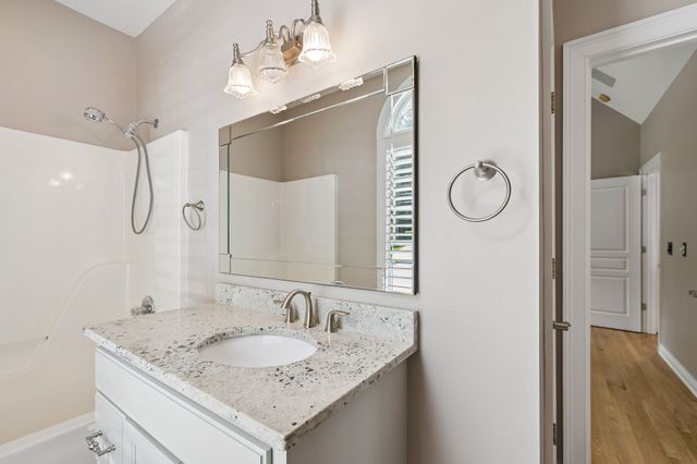 3422 Red Oak Trl, Murfreesboro, TN 37130