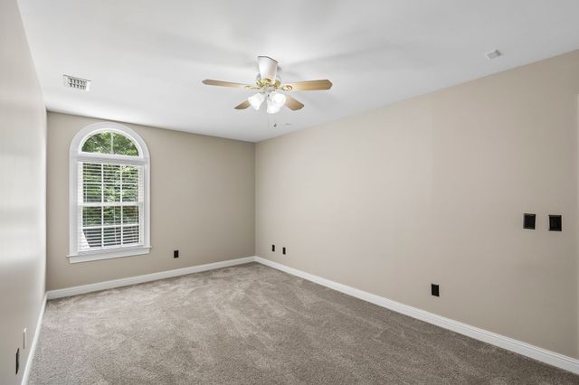 3422 Red Oak Trl, Murfreesboro, TN 37130