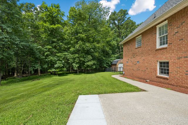 3422 Red Oak Trl, Murfreesboro, TN 37130