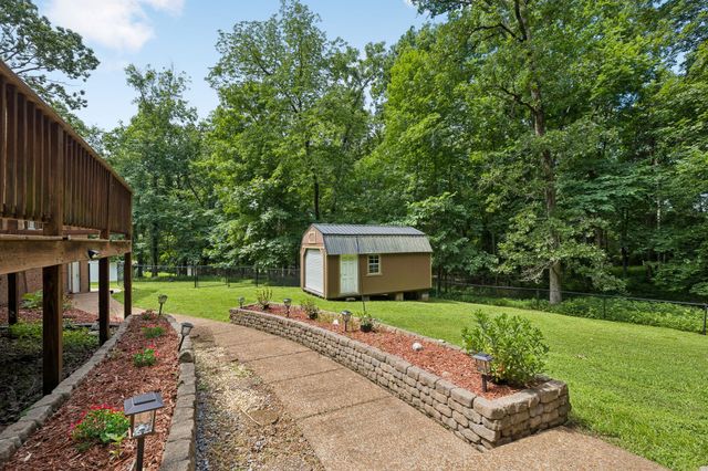 3422 Red Oak Trl, Murfreesboro, TN 37130
