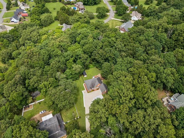 3422 Red Oak Trl, Murfreesboro, TN 37130
