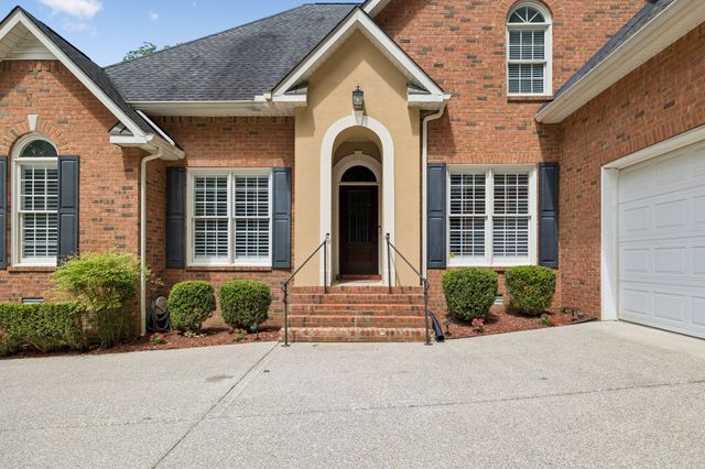 3422 Red Oak Trl, Murfreesboro, TN 37130