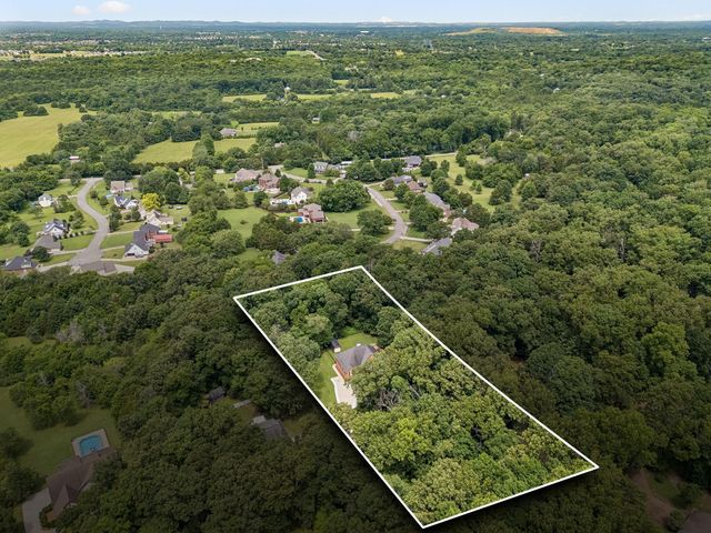 3422 Red Oak Trl, Murfreesboro, TN 37130