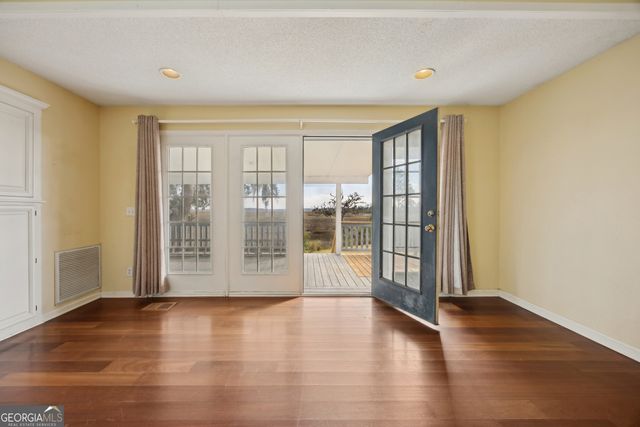 942 Bristol Hammock Circle, Kingsland, GA 31548