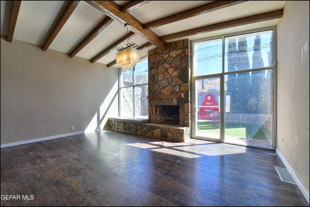 5644 PEBBLE BEACH Drive, El Paso, TX 79912