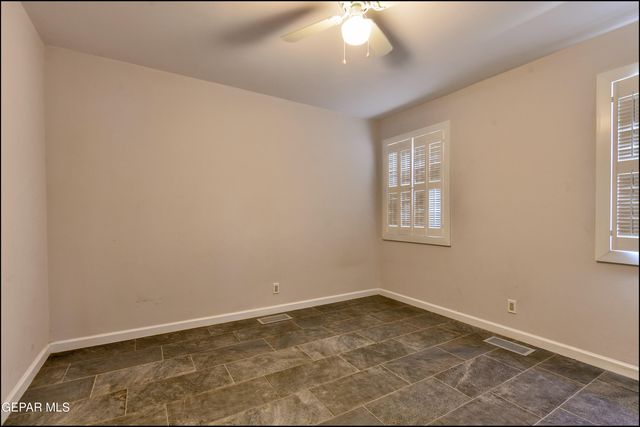 5644 PEBBLE BEACH Drive, El Paso, TX 79912