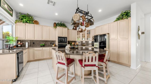 15405 S 4th Avenue, Phoenix, AZ 85045