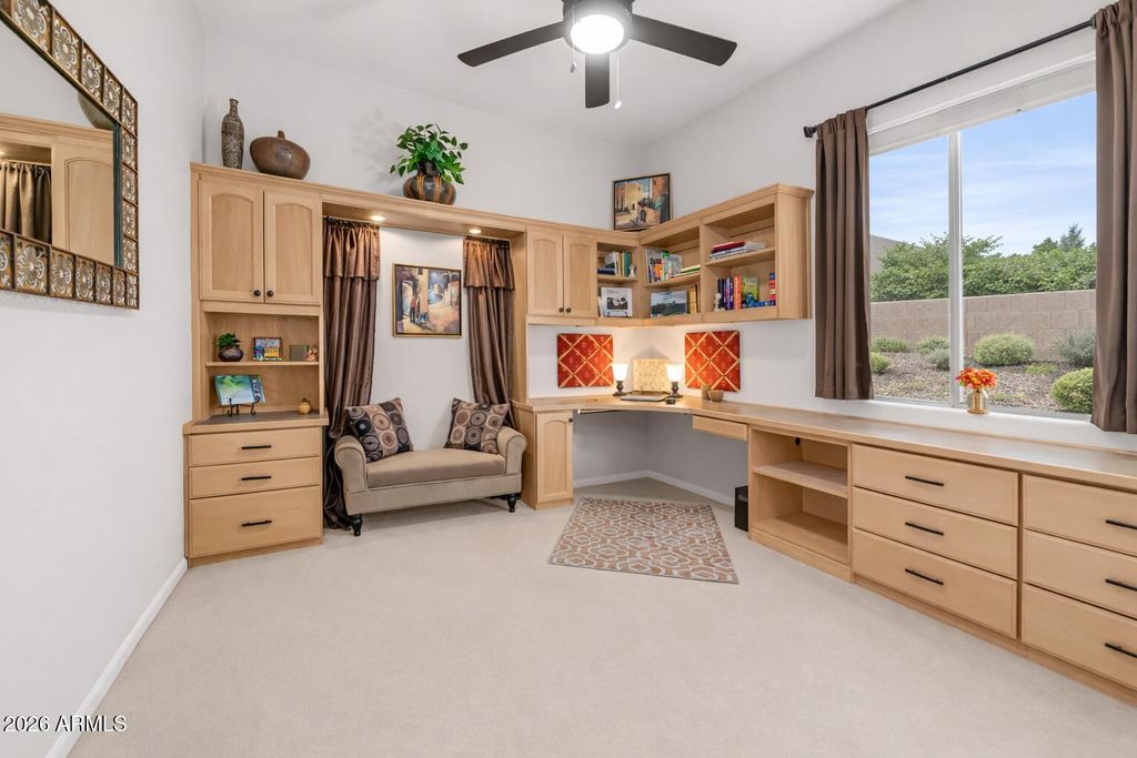 Image 17 of property listing at 15405 S 4th Avenue, Phoenix, AZ 85045