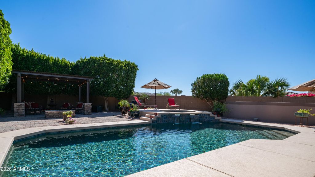 Image 29 of property listing at 15405 S 4th Avenue, Phoenix, AZ 85045