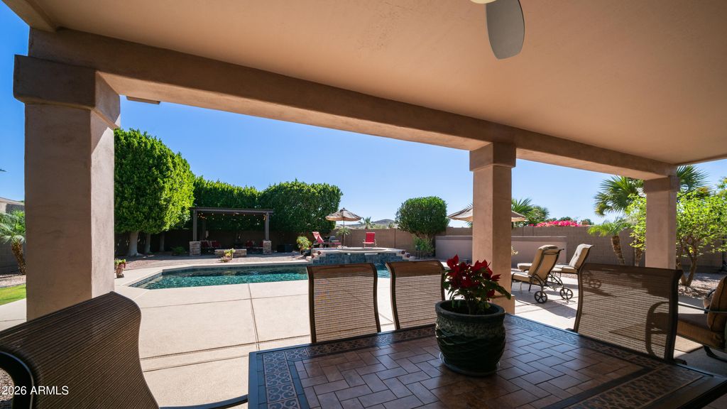 Image 44 of property listing at 15405 S 4th Avenue, Phoenix, AZ 85045