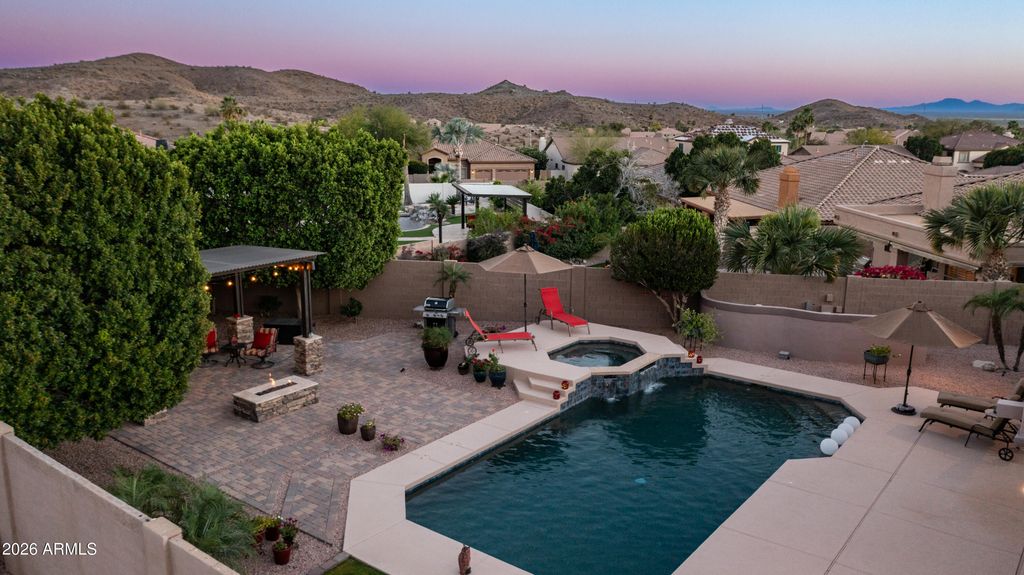 Image 53 of property listing at 15405 S 4th Avenue, Phoenix, AZ 85045