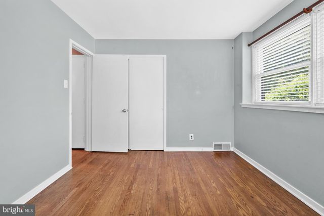 1457 MEETINGHOUSE RD, Warminster, PA 18974