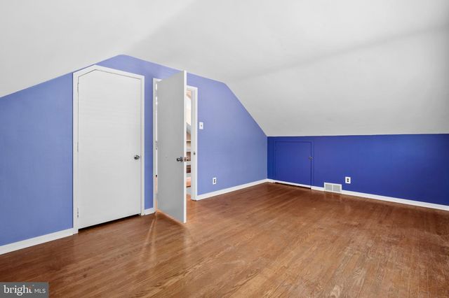 1457 MEETINGHOUSE RD, Warminster, PA 18974