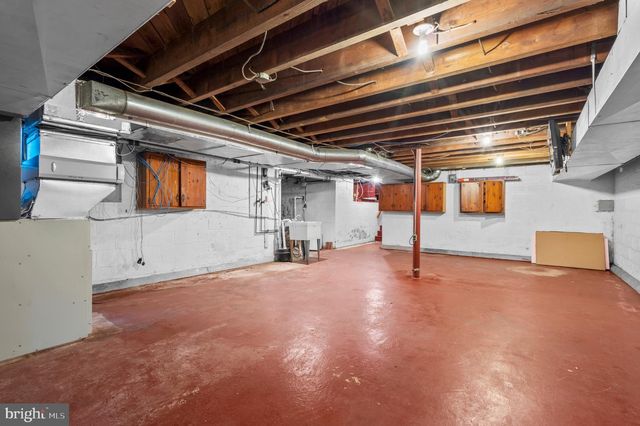 1457 MEETINGHOUSE RD, Warminster, PA 18974