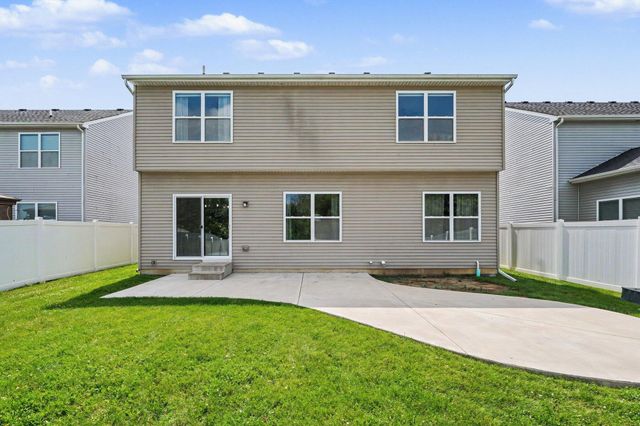 13184 Roosevelt Place, Crown Point, IN 46307