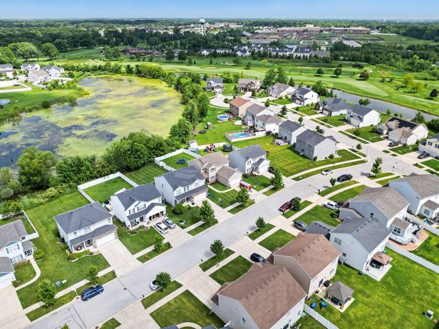 13184 Roosevelt Place, Crown Point, IN 46307