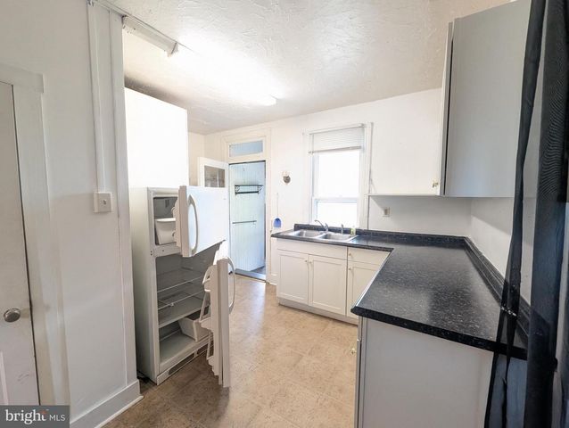 98 E YORK ST, Biglerville, PA 17307