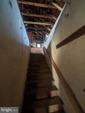 98 E YORK ST, Biglerville, PA 17307