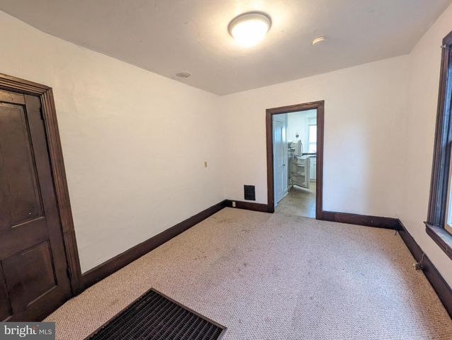 98 E YORK ST, Biglerville, PA 17307