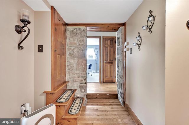 321 GAREY RD, Douglassville, PA 19518