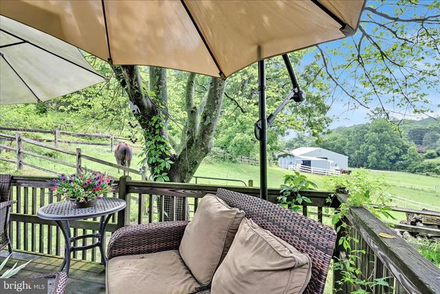 321 GAREY RD, Douglassville, PA 19518