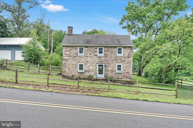 321 GAREY RD, Douglassville, PA 19518
