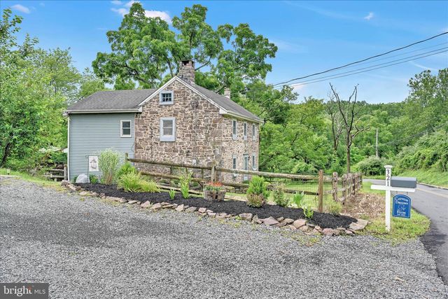321 GAREY RD, Douglassville, PA 19518