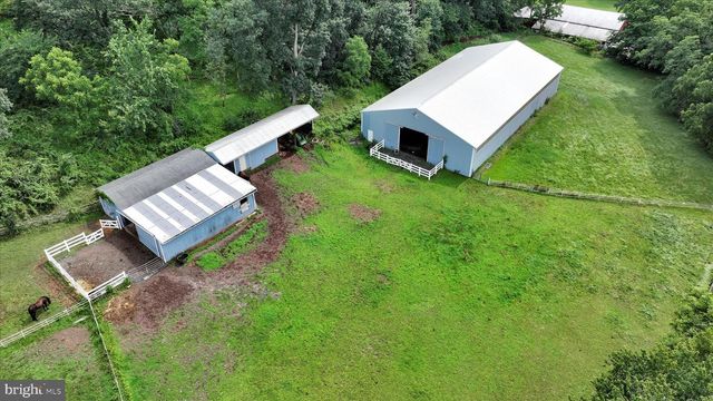 321 GAREY RD, Douglassville, PA 19518