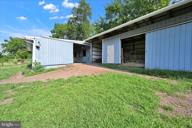 321 GAREY RD, Douglassville, PA 19518