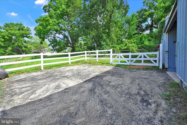 321 GAREY RD, Douglassville, PA 19518