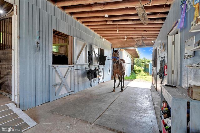 321 GAREY RD, Douglassville, PA 19518