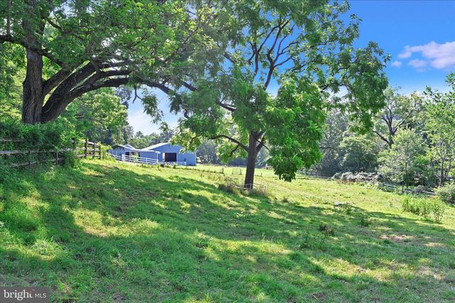 321 GAREY RD, Douglassville, PA 19518