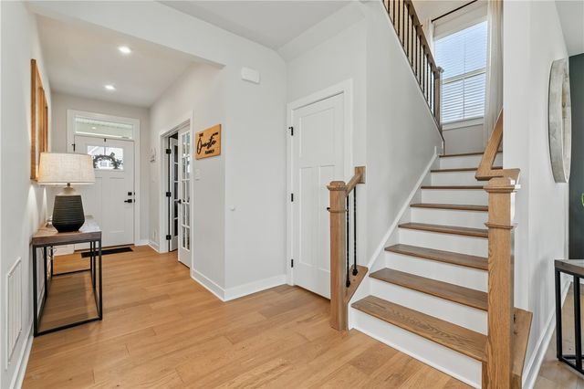 1043 Wedgewood Dr, Penn Twp, PA 15644