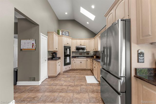 19000 Superior Street, Southgate, MI 48195