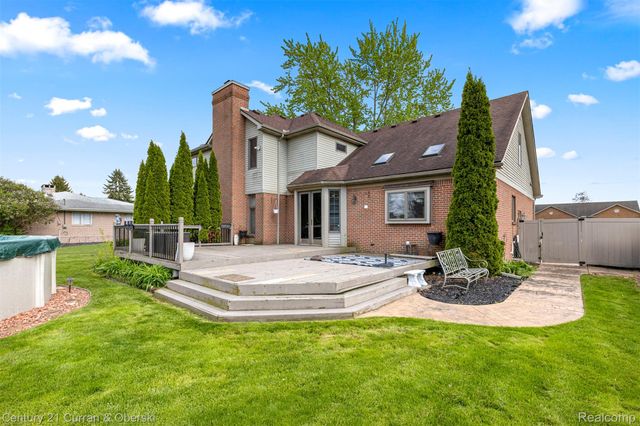 19000 Superior Street, Southgate, MI 48195