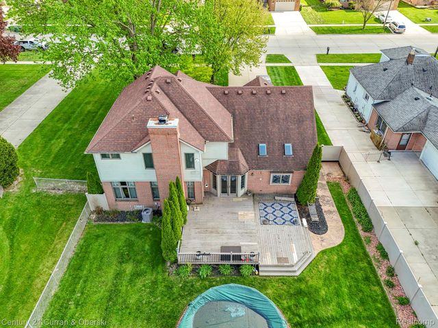 19000 Superior Street, Southgate, MI 48195