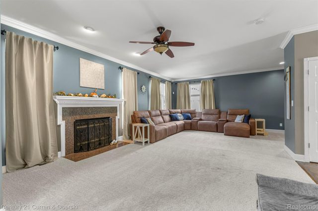 19000 Superior Street, Southgate, MI 48195