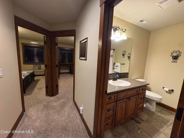 9157 N Piper CT, Hayden, ID 83835