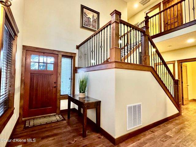 9157 N Piper CT, Hayden, ID 83835