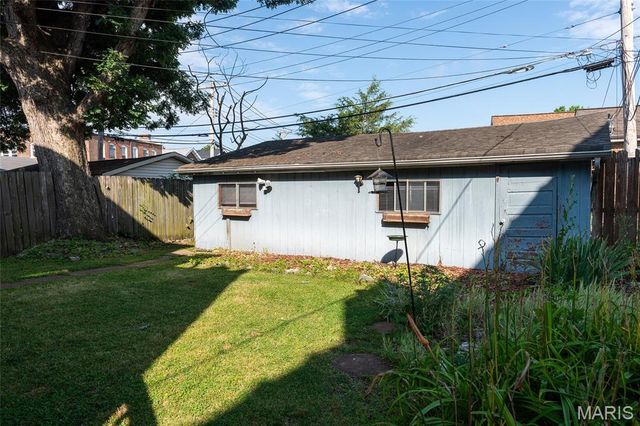 5807 S Kingshighway Boulevard, St Louis, MO 63109