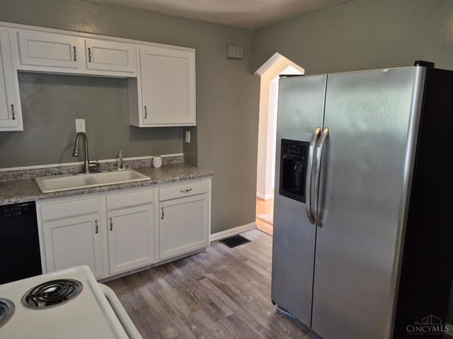 2736 Barthas Place, Colerain Twp, OH 45239